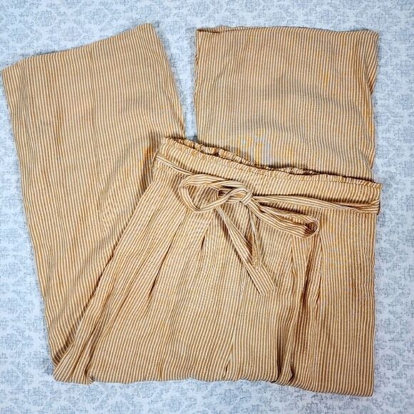 Sadie & Sage Yellow White Striped Palazzo Pants Size Medium - Picture 1 of 4